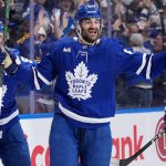 Maple Leafs hold on for Game 1 playoff win over Panthers