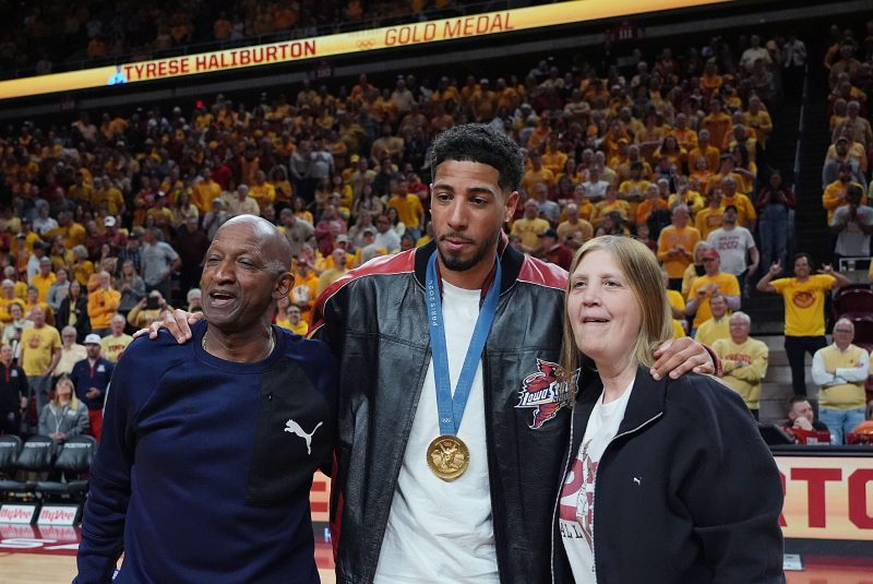 Haliburton’s dad allowed to attend Pacers home games again