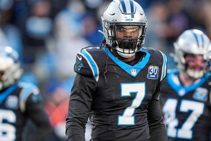 After win, Dallas Cowboys signing defender to help with pass rush
